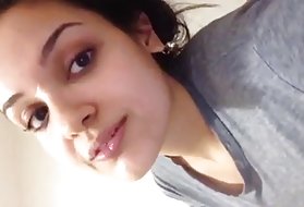 Nové videá sex v indii trenie a sania online porno veľké mladé kozy