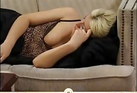 Porno striptíz algun rám erotik turecko v škole porno videí